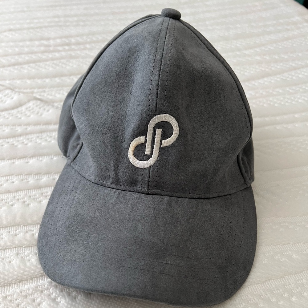 Poshmark baseball hat.